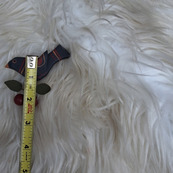 Handcrafted Bird Brooch with Cherry Red Accents - Picture 4 of 5